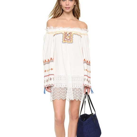 Pia Pauro, off the shoulder embroidered dress - Picture 4 of 12